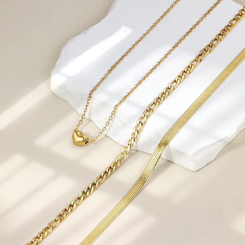 DAILI Dainty layered necklace, view 3