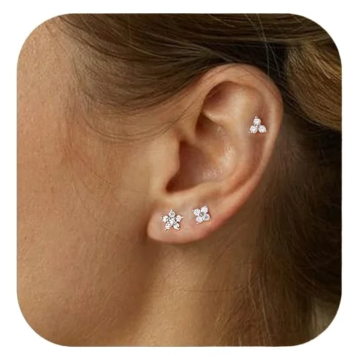 DAILI Stud earrings with a flower, 3 pairs